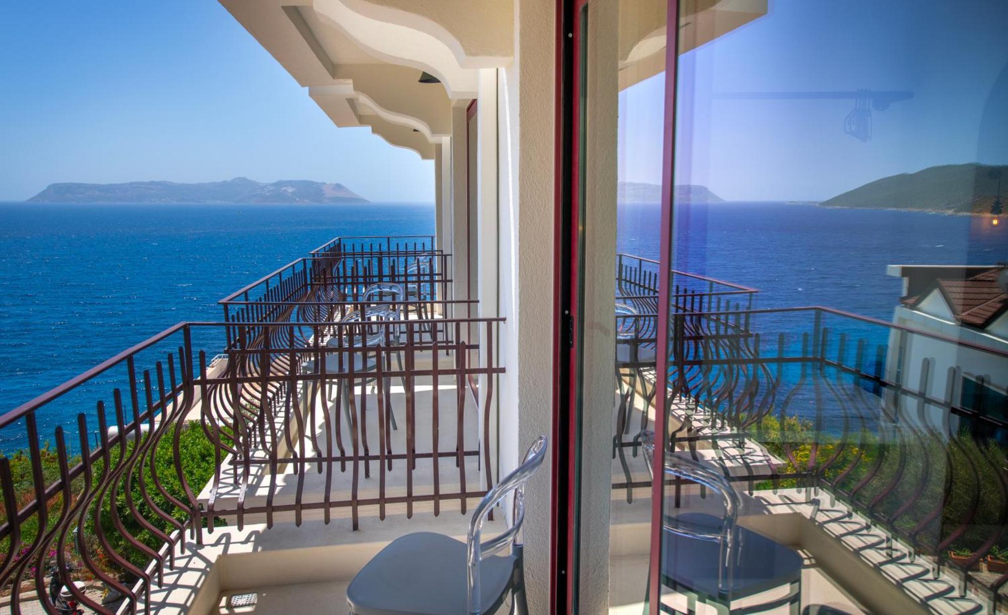 Hotel Begonvil Kas Bagian luar foto