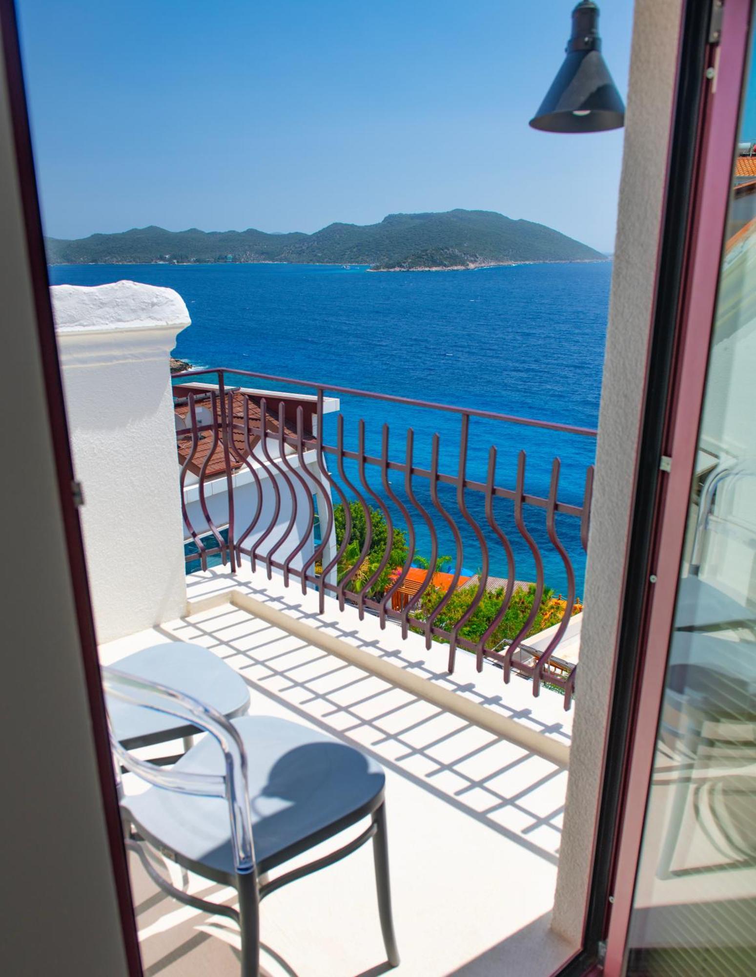Hotel Begonvil Kas Bagian luar foto