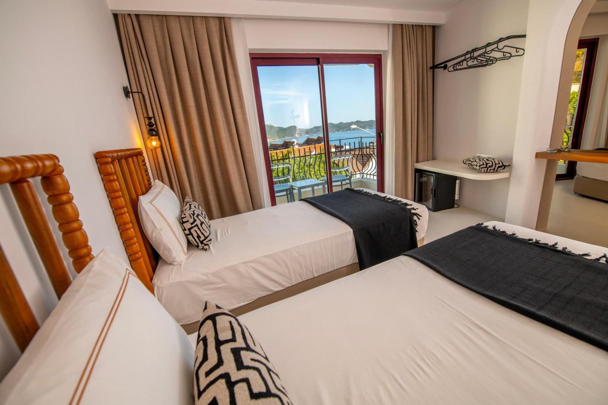 Hotel Begonvil Kas Bagian luar foto